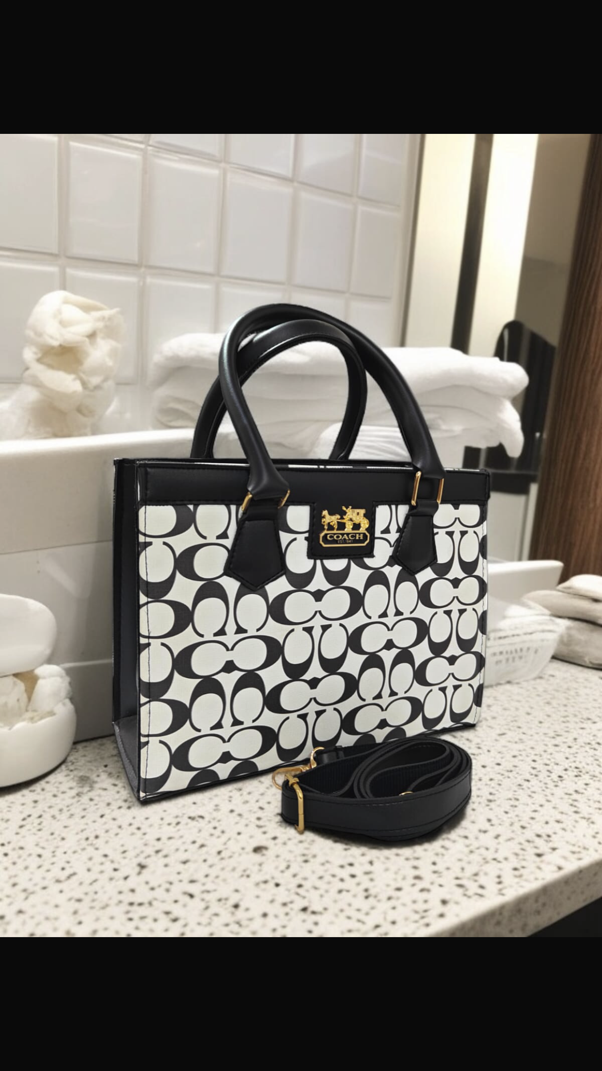 COACH TOTE