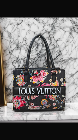 CANVAS TOTE.
