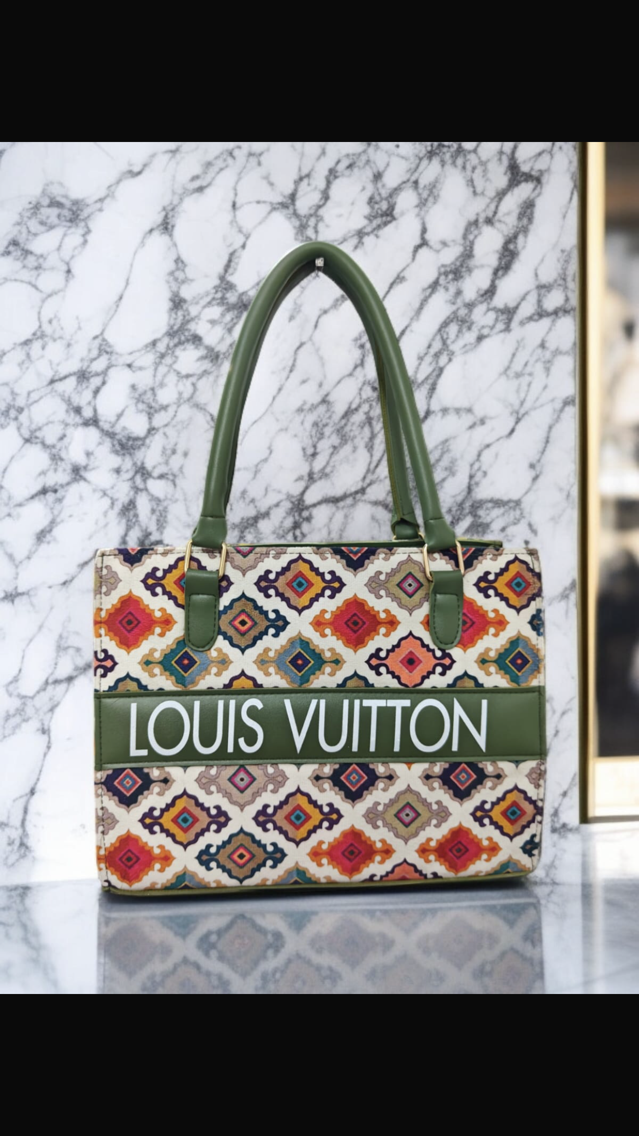CANVAS TOTE.
